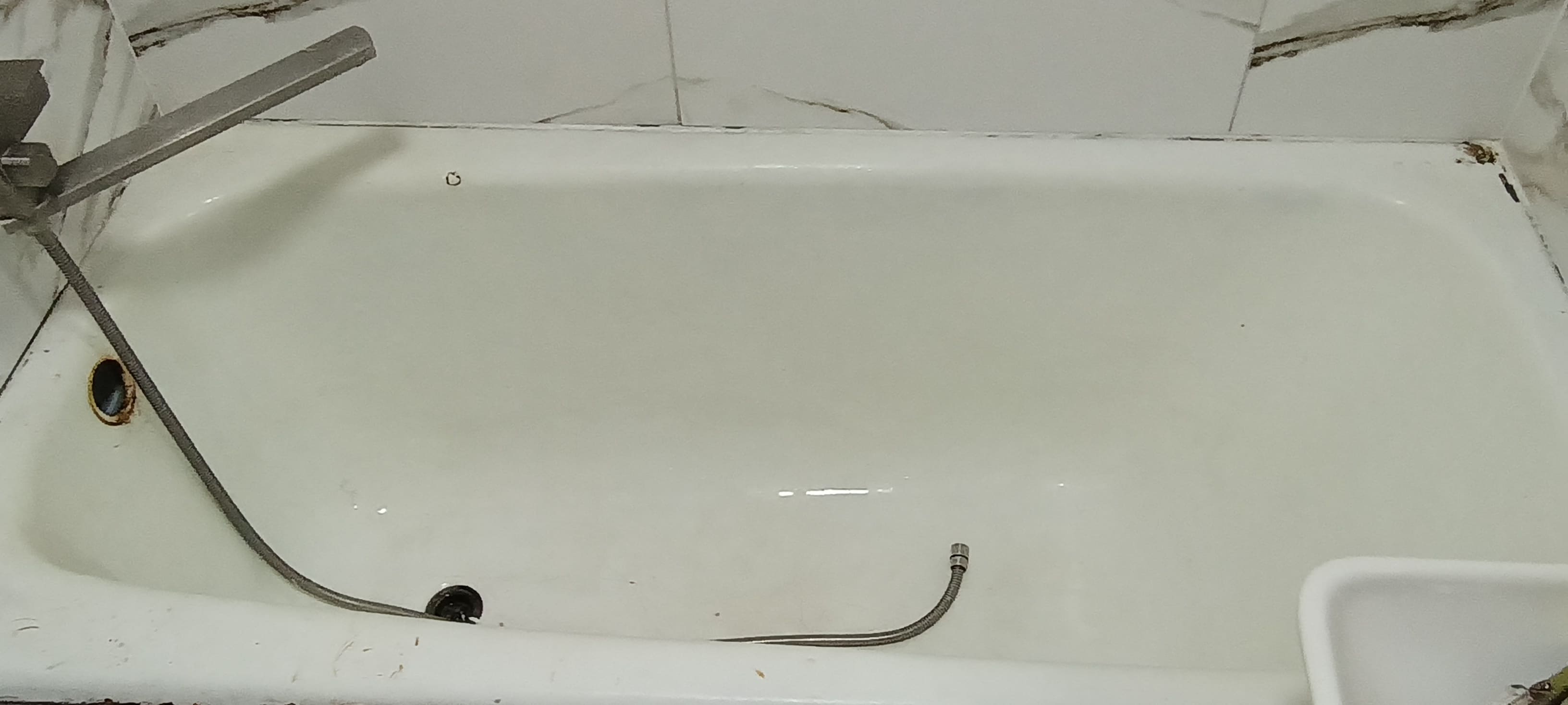 Чавунна ванна до реставрації